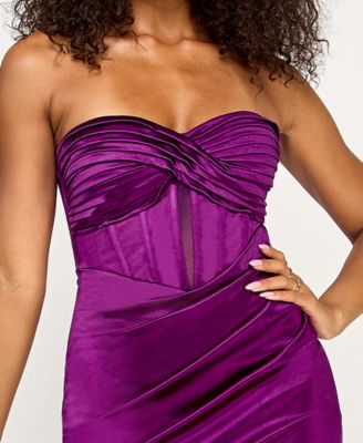 Junior's Strapless Bodycon Mini Dress