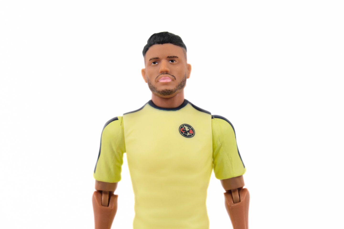 Детская фигурка Banbo Toys Sockers Club America Jonathan Dos Santos 8" Collectible Soccer Action Figure — фото 7