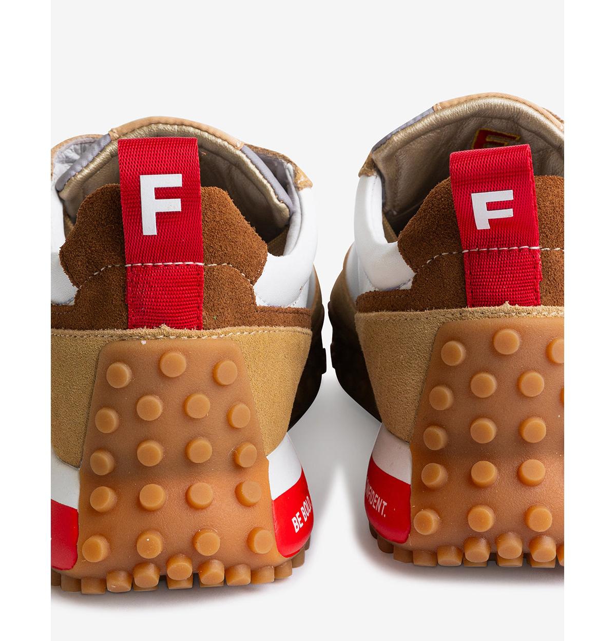 Freshy World Men's Smoove Trainer Core Sneaker