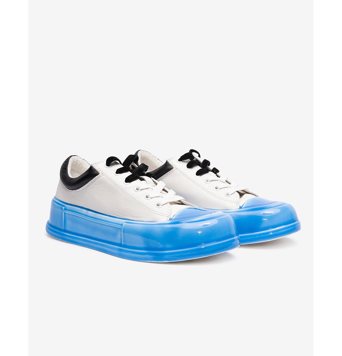 Freshy Women's Dips Sneaker