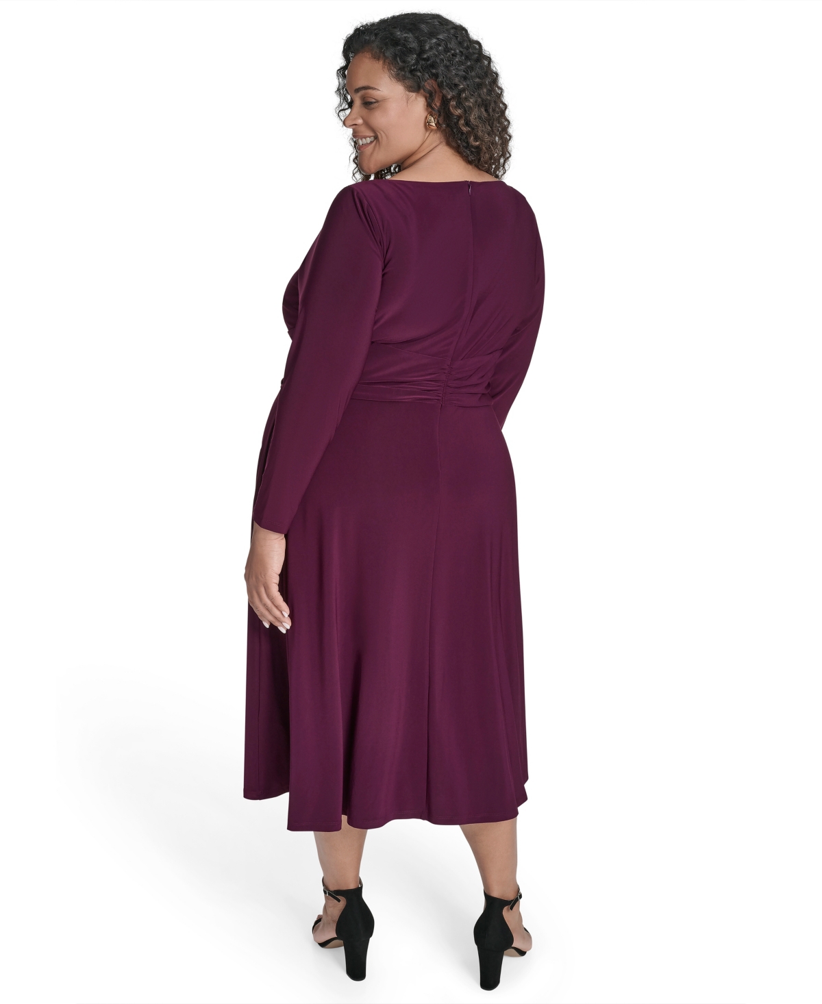 Jessica Howard Plus Size Boat Neck Asymmetric Side Ruched Midi Dress In Purple