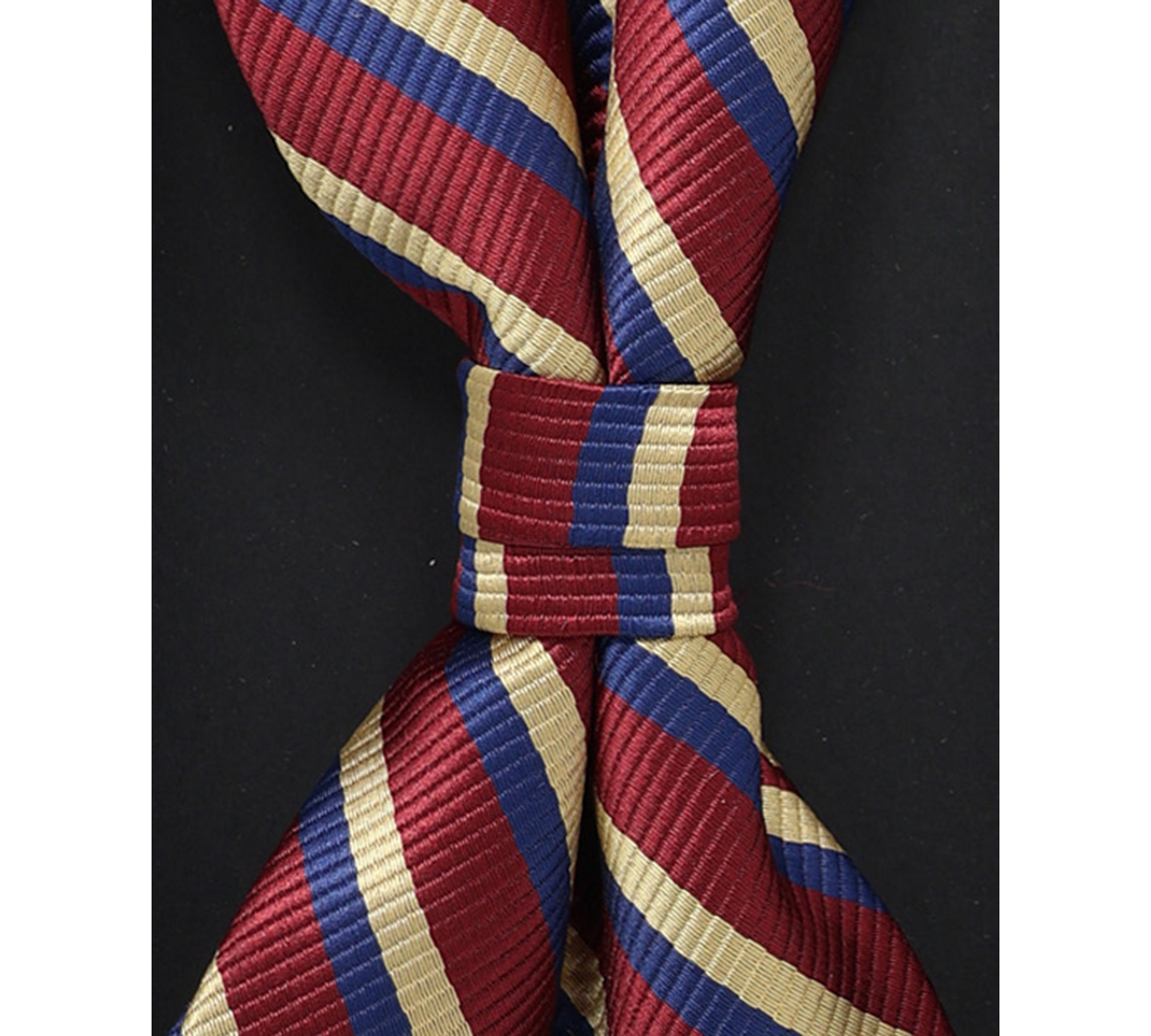 Ben Sherman Men'sâ 2-piece Bow Tie And Lapel Pin Box Set In Burgundy