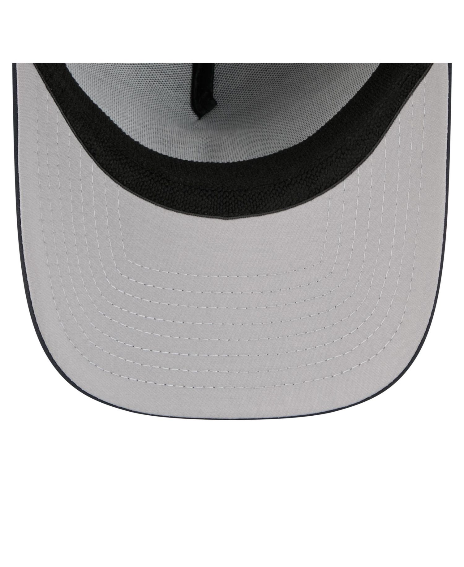 Men's Navy Cleveland Guardians 39THIRTY A-Frame Perforated Flex Hat