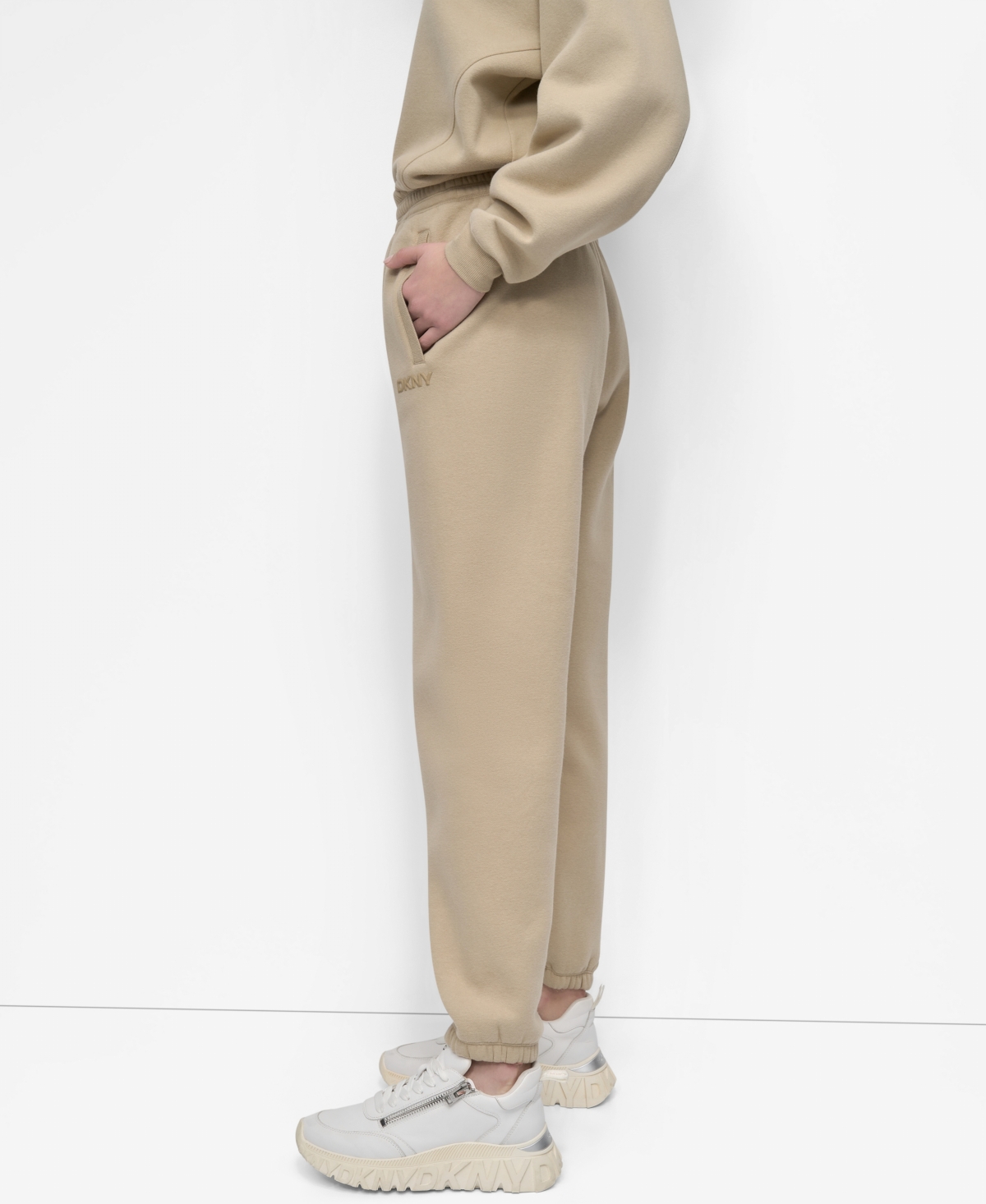 Dkny Logo High Waist Relaxed Joggers In Brown