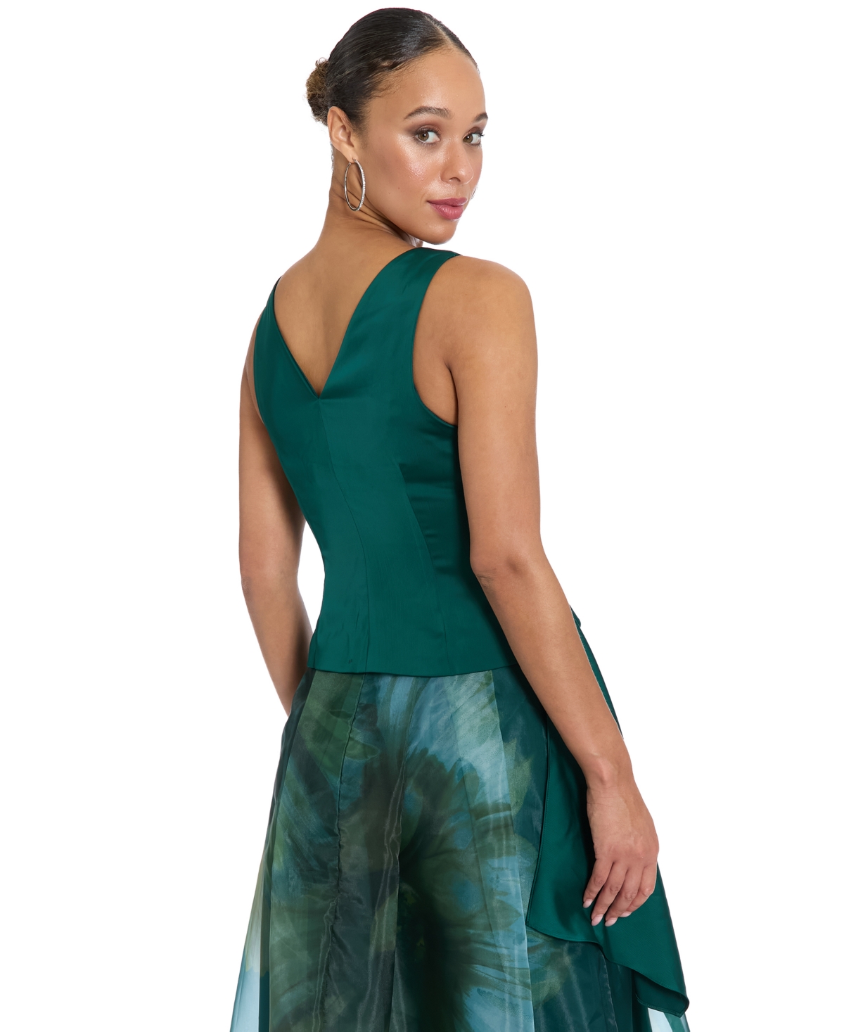 Muse Women'sâ Asymmetrical Pleated V-neck Top In Brown