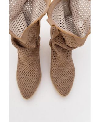 Larry Elasticated Block Heel Boot