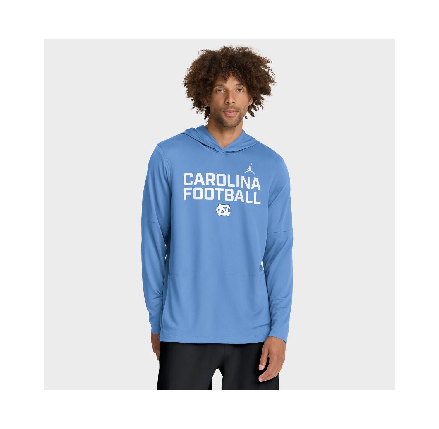 Men's Carolina Blue North Carolina Tar Heels 2025 Sideline Performance Long Sleeve Hoodie T-Shirt