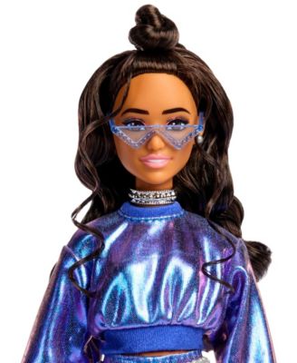 Deluxe Style Fashion Doll 7 in Metallic Blue Top and Skirt with Accessories