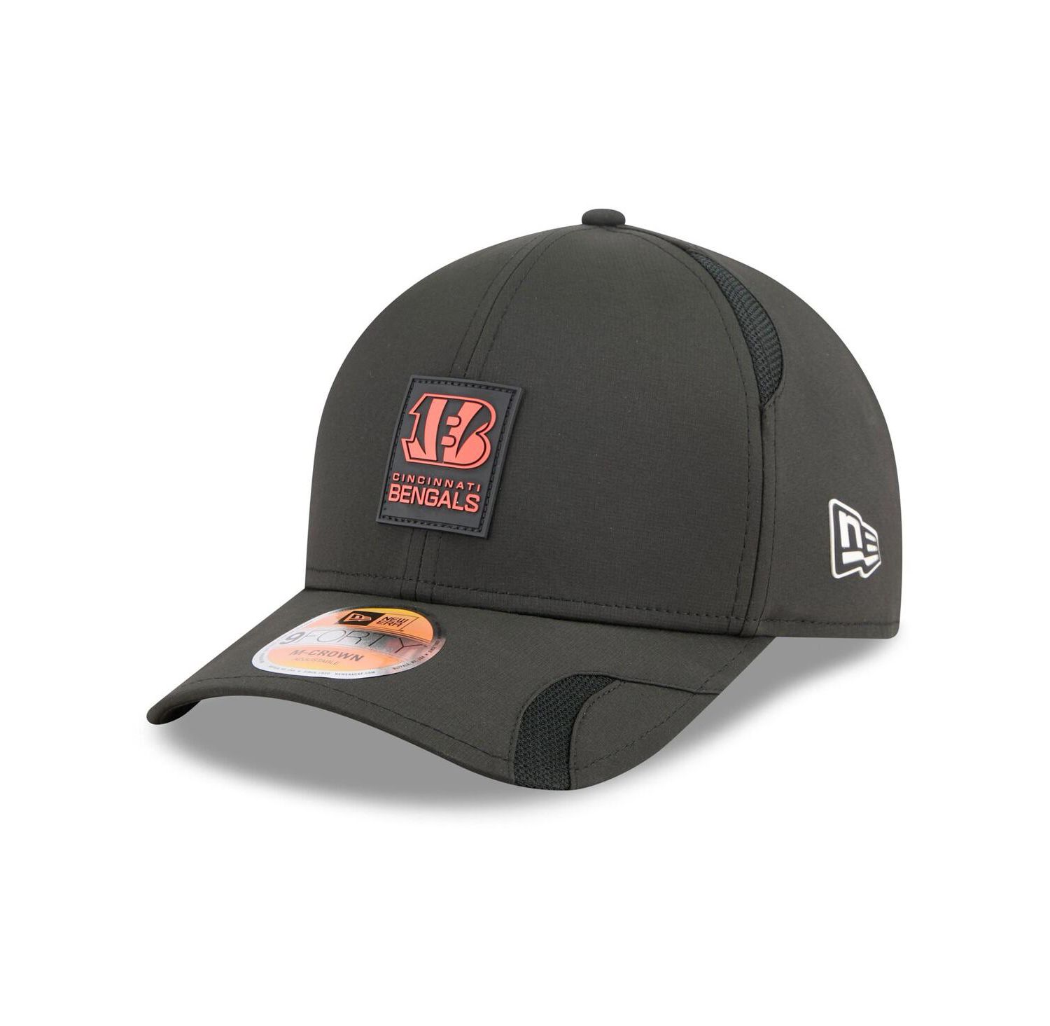 Men's Black Cincinnati Bengals 2025 Sideline M-Crown 9FORTY Adjustable Hat