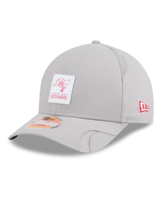 New Era - Men's Gray Tampa Bay Buccaneers 2025 Sideline M-crown 9FORTY Adjustable Hat