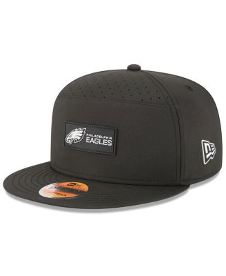 New Era - Men's Black Philadelphia Eagles 2025 Sideline Split Panel 9FIFTY Snapback Hat