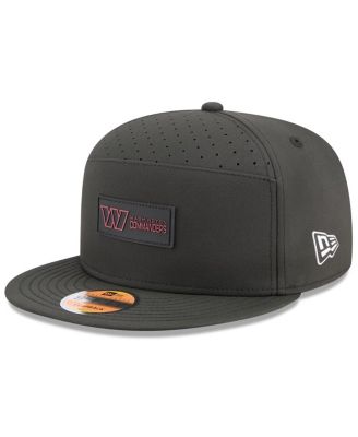 New Era - Men's Black Washington Commanders 2025 Sideline Split Panel 9FIFTY Snapback Hat