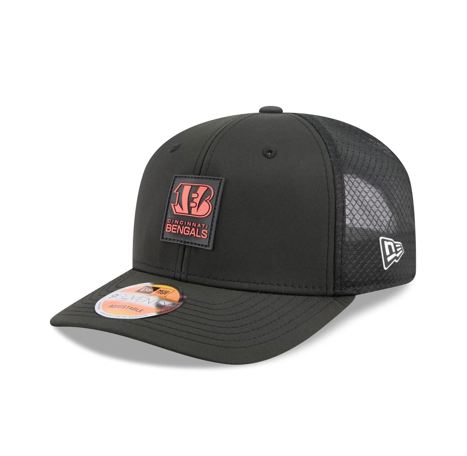 Men's Black Cincinnati Bengals 2025 Sideline 9SEVENTY Trucker Adjustable Hat