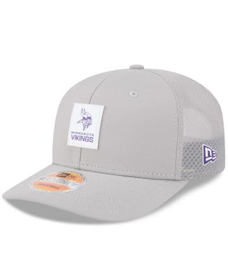 New Era - Men's Gray Minnesota Vikings 2025 Sideline 9SEVENTY Adjustable Trucker Hat