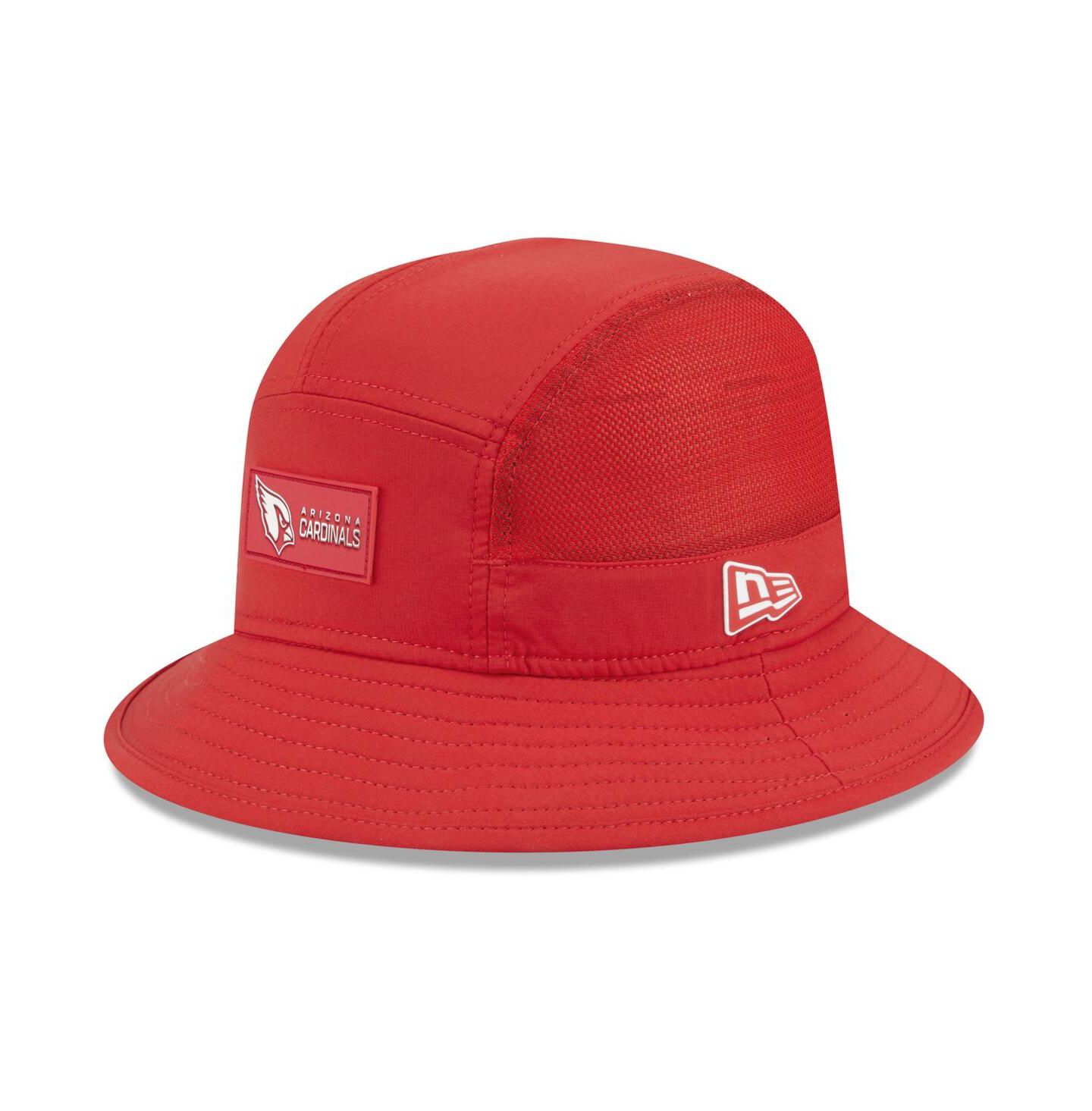Мужская панама New Era Cardinal Arizona Cardinals 2025 Sideline Bucket Hat — фото 1