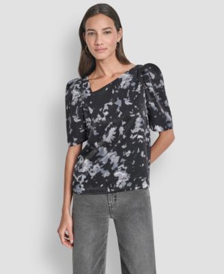 DKNY