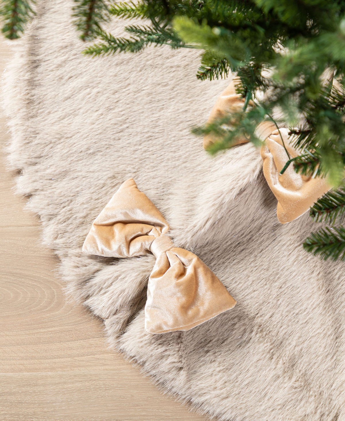Glitzhome Faux Fox Fur Christmas Stockings With Bow, Set Of 2 In Multi