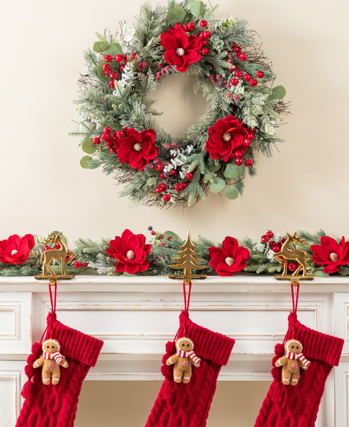Glitzhome Christmas Mangnolia Berry Wreath And Matched Garlands, Set Of 3 In Multi
