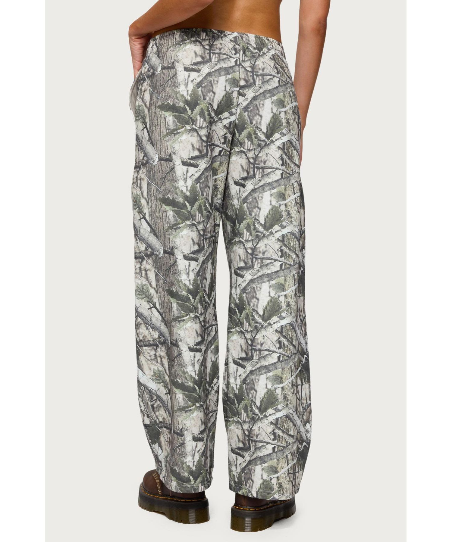 Women's Camo Straight Leg Sweatpants