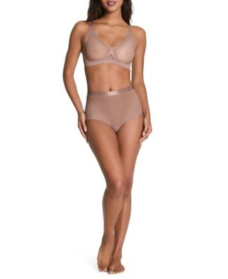 Women's Sheer Smoothing Hipster Brief Shapewear 10577R