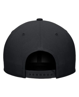 Men's and Women's Black Tottenham Hotspur Pro Snapback Hat