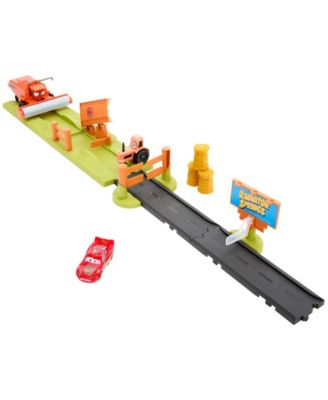 Disney and Pixar Frank Escape and Stunt Race Playset