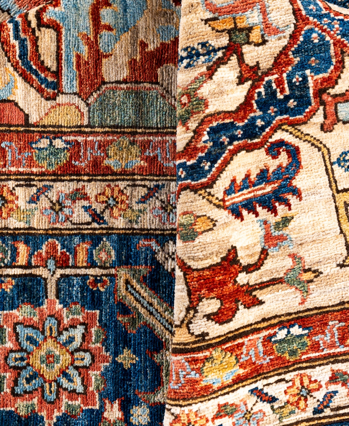 Adorn Hand Woven Rugs Serapi M0103-112 9'x12'3" Area Rug In White