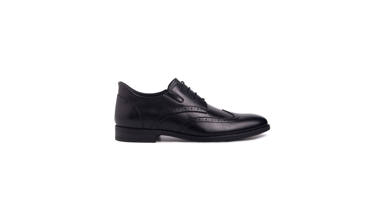 Howard Street Hands-Free Slip On Technology Wingtip Dress Oxfords