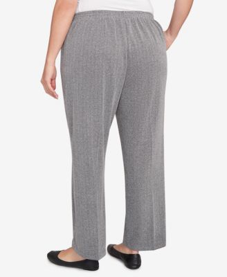 Plus Size Jet Setter Herringbone Knit Short Length Pants
