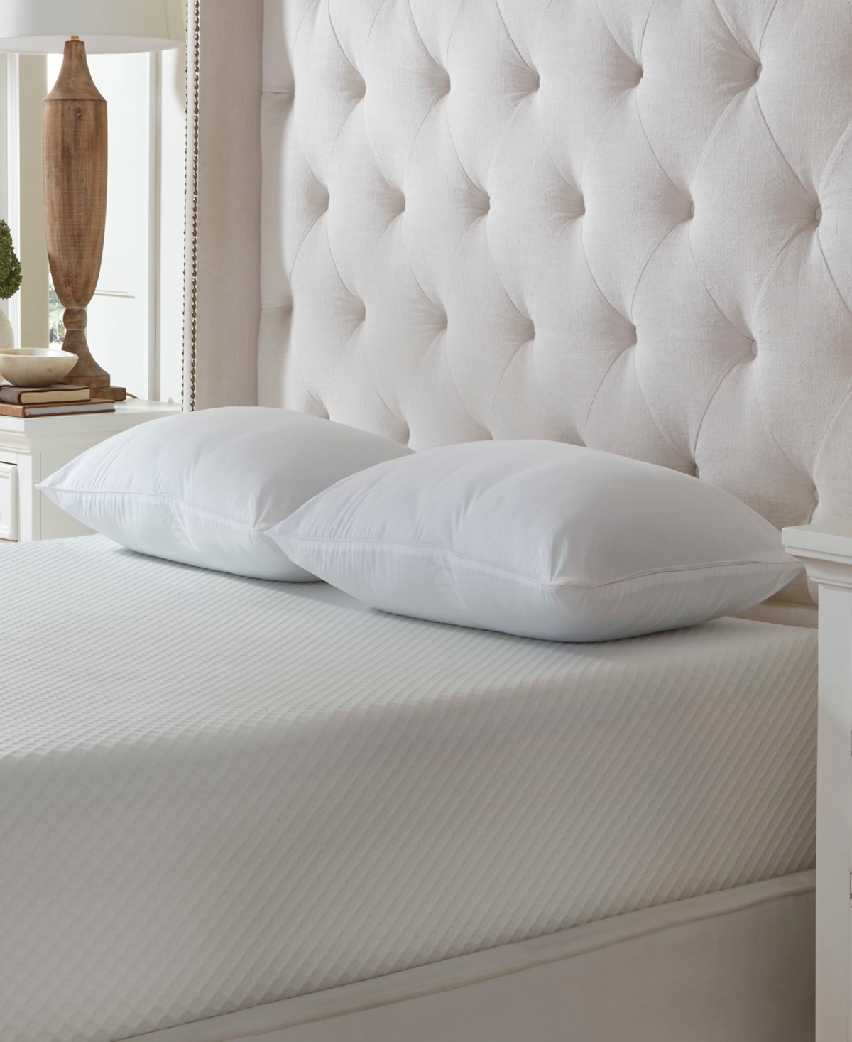 La-z-boy Soft Medium Density Fiber Pillow, Standard/queen In White