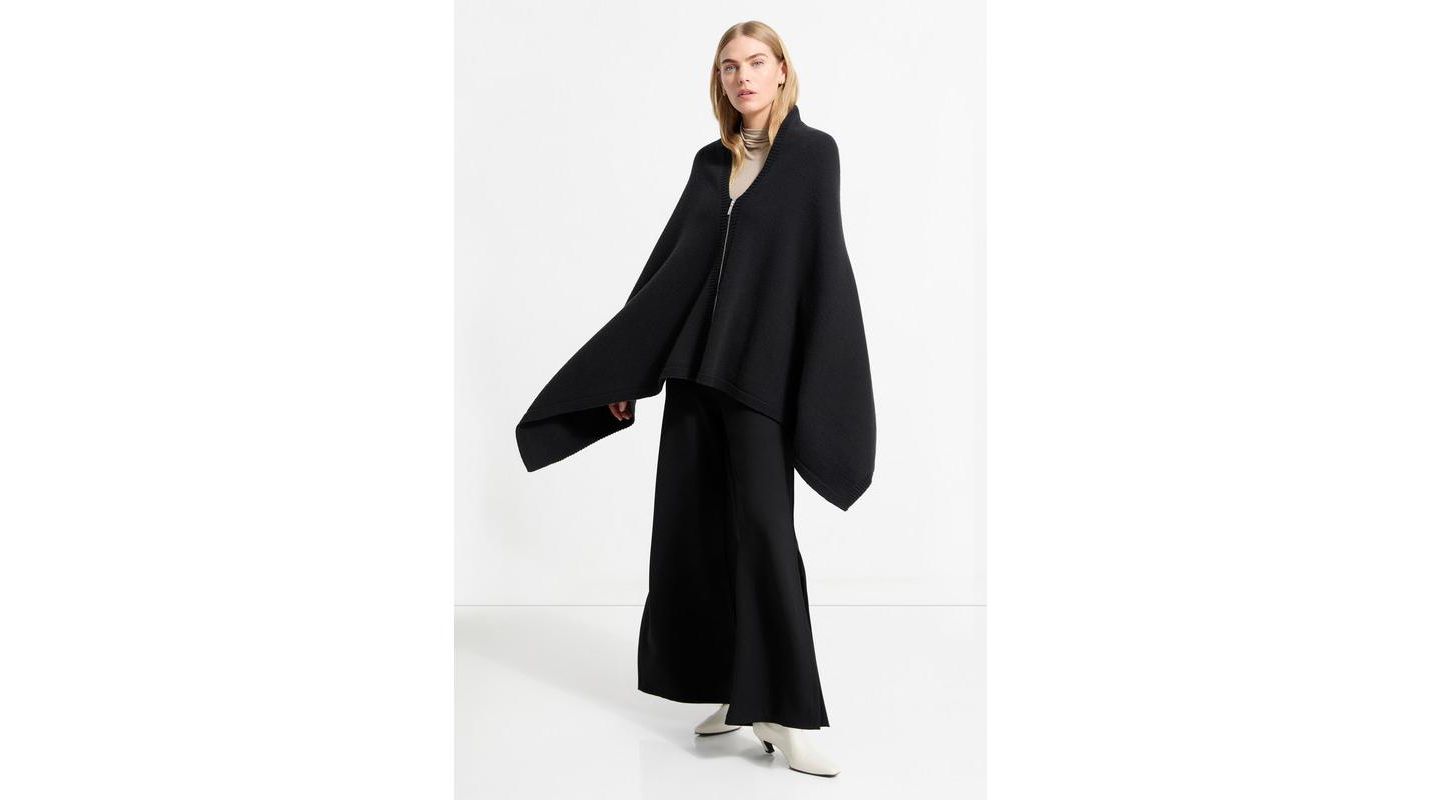 Женская накидка Marcella Mika Italian Merino Wool Asymmetric-Hem Knit Cape with Zip, цвет: Чёрный — фото 5