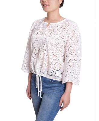 Petite 3/4 Sleeve Eyelet Top