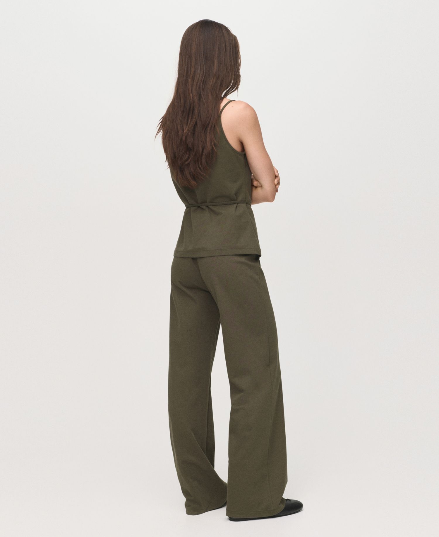 Women's Elastic Waist Straight-Fit Pants
