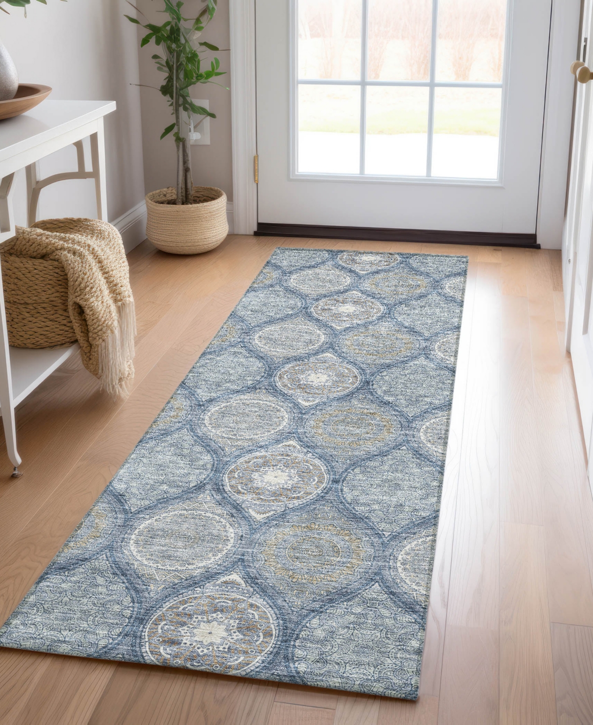 Dalyn Solace Sl1 2'3"x7'6" Runner Area Rug In Blue