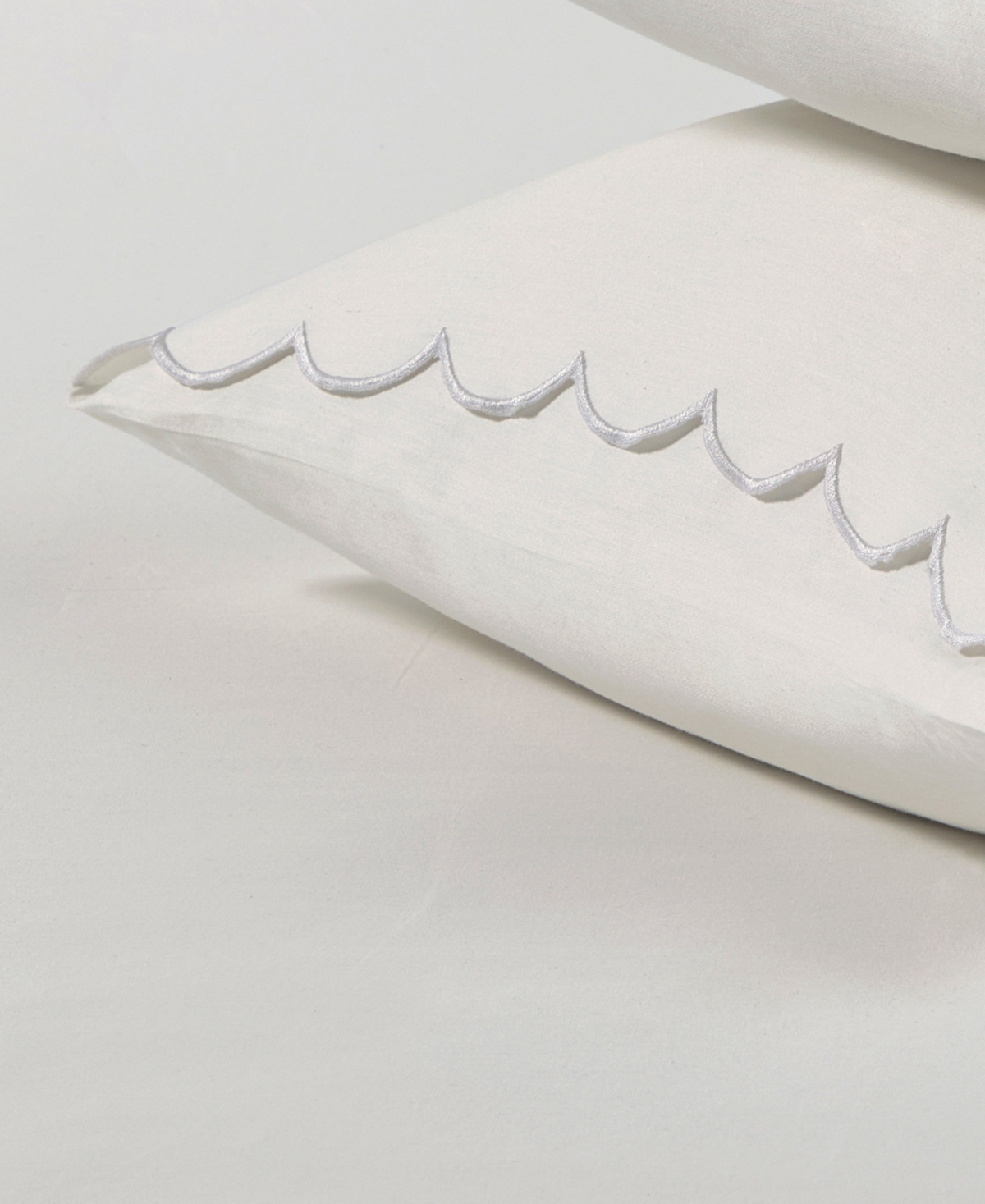 Peri Home Scallop Cotton 2-pc. Pillowcase Pair, Standard In White