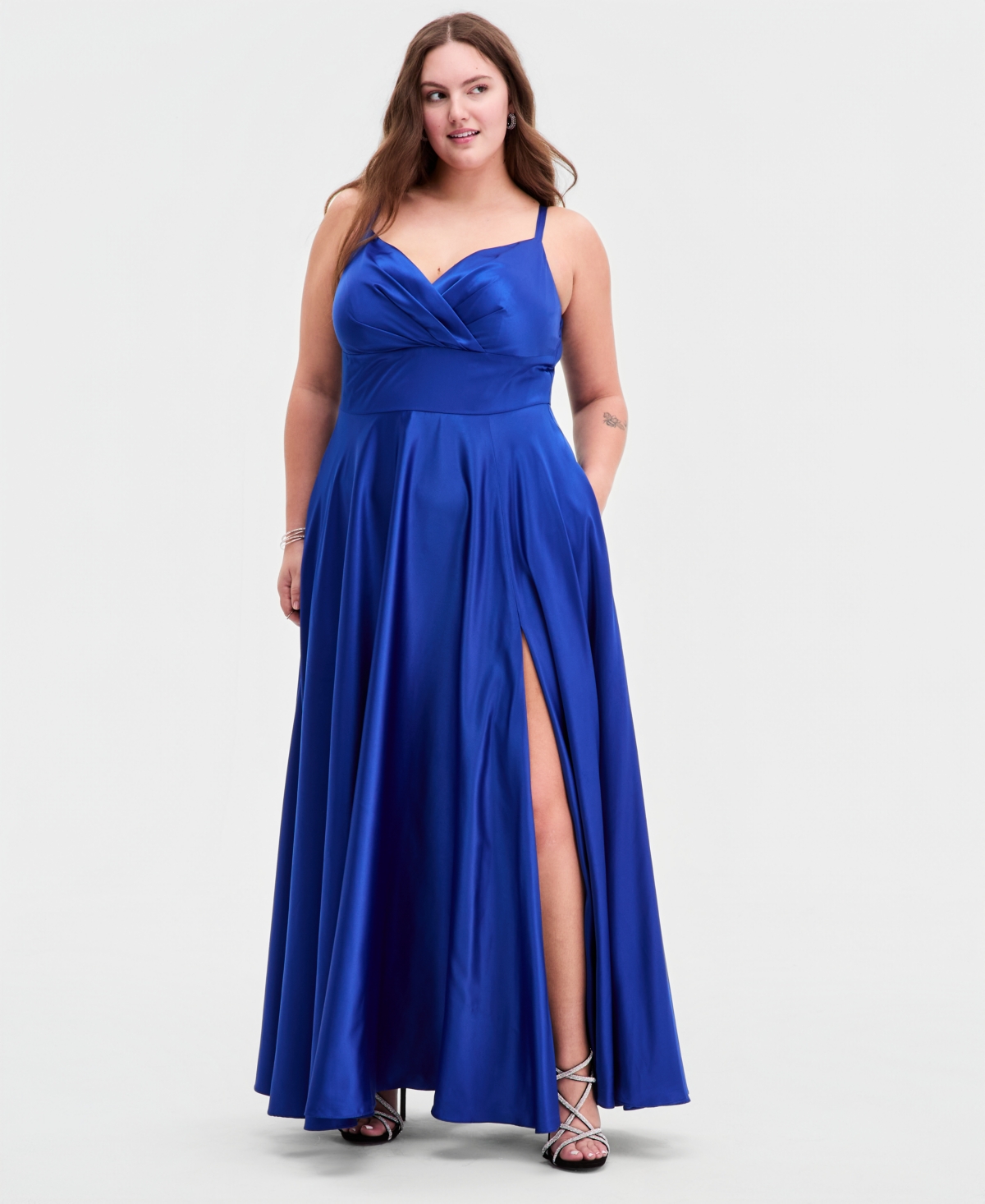 B Darlin Trendy Plus Size Spaghetti Strap V-Neck Pleated Gown - BRIGHTBLUE