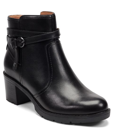 Женские Easy Spirit Women's Carter eFlex Buckle Strap Block Heel Booties