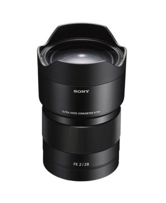 Ultra Wide Conversion Lens for FE 28mm F2 - Bundle with  Lens Cleaner, Cleaning Kit, Capleash II