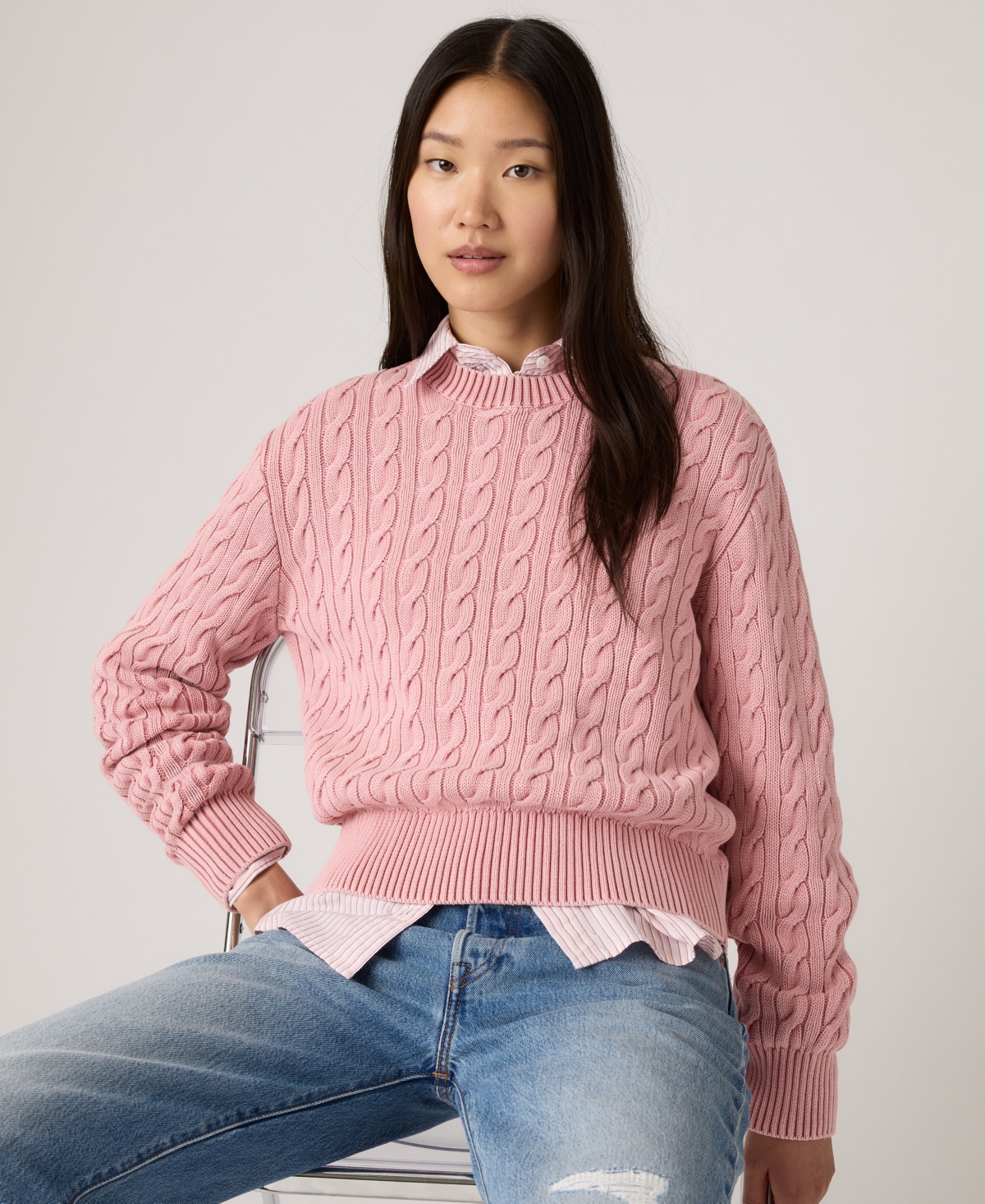 Levi's Boyfriend Cable Crewneck Pullover In Pink