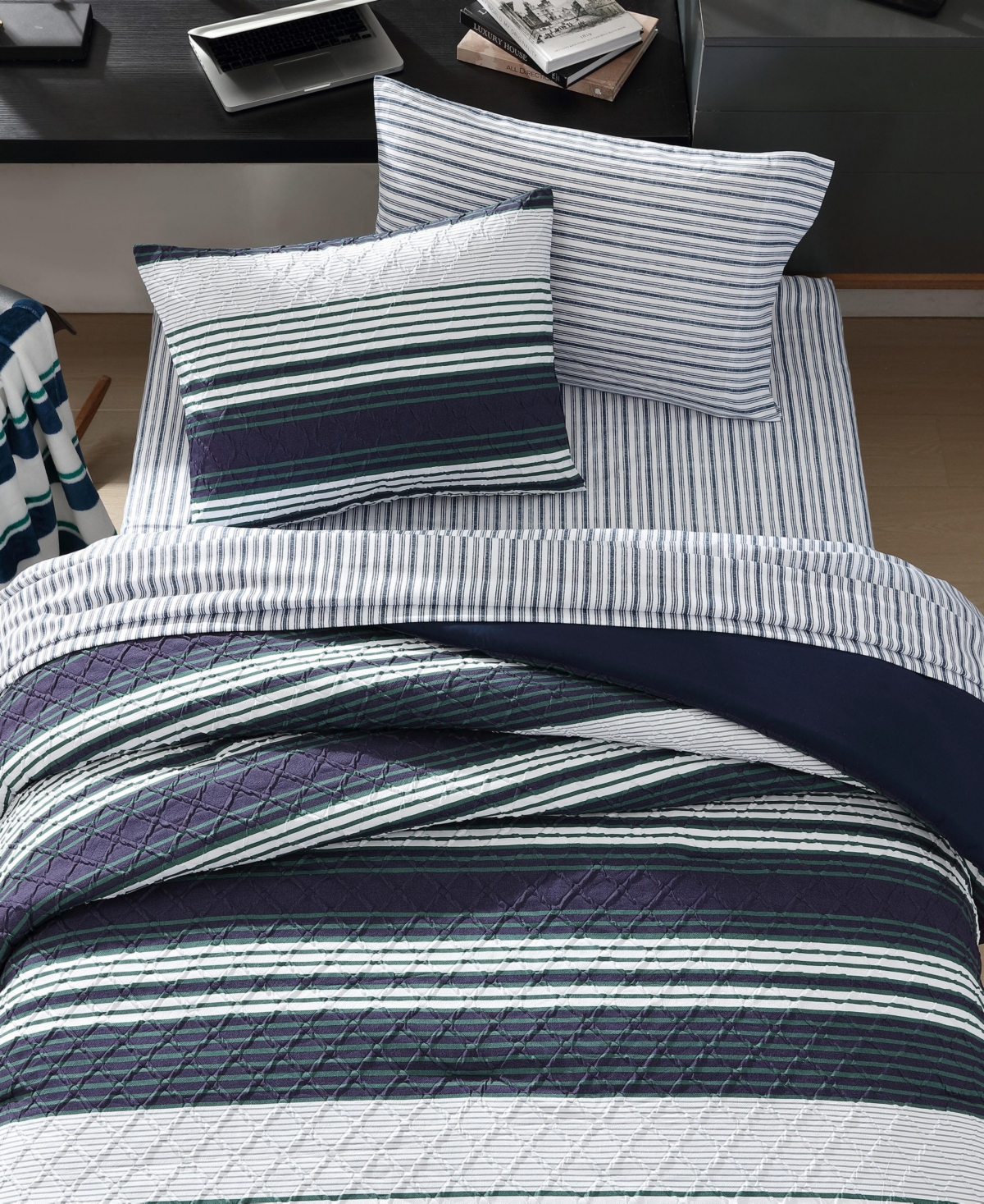 Nautica Lakefront Printed Embossed 6-pc. Comforter Set, Twin/twin Xl In Blue