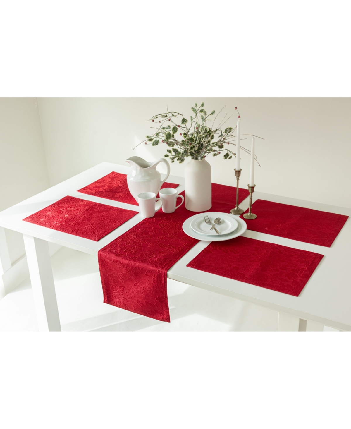 Benson Mills Poinsettia Foliage 13" X 18" Raised Jacquard Placemat In Red