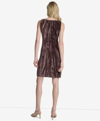 Women's Sleeveless Boat Neck Sheath Velvet Dress