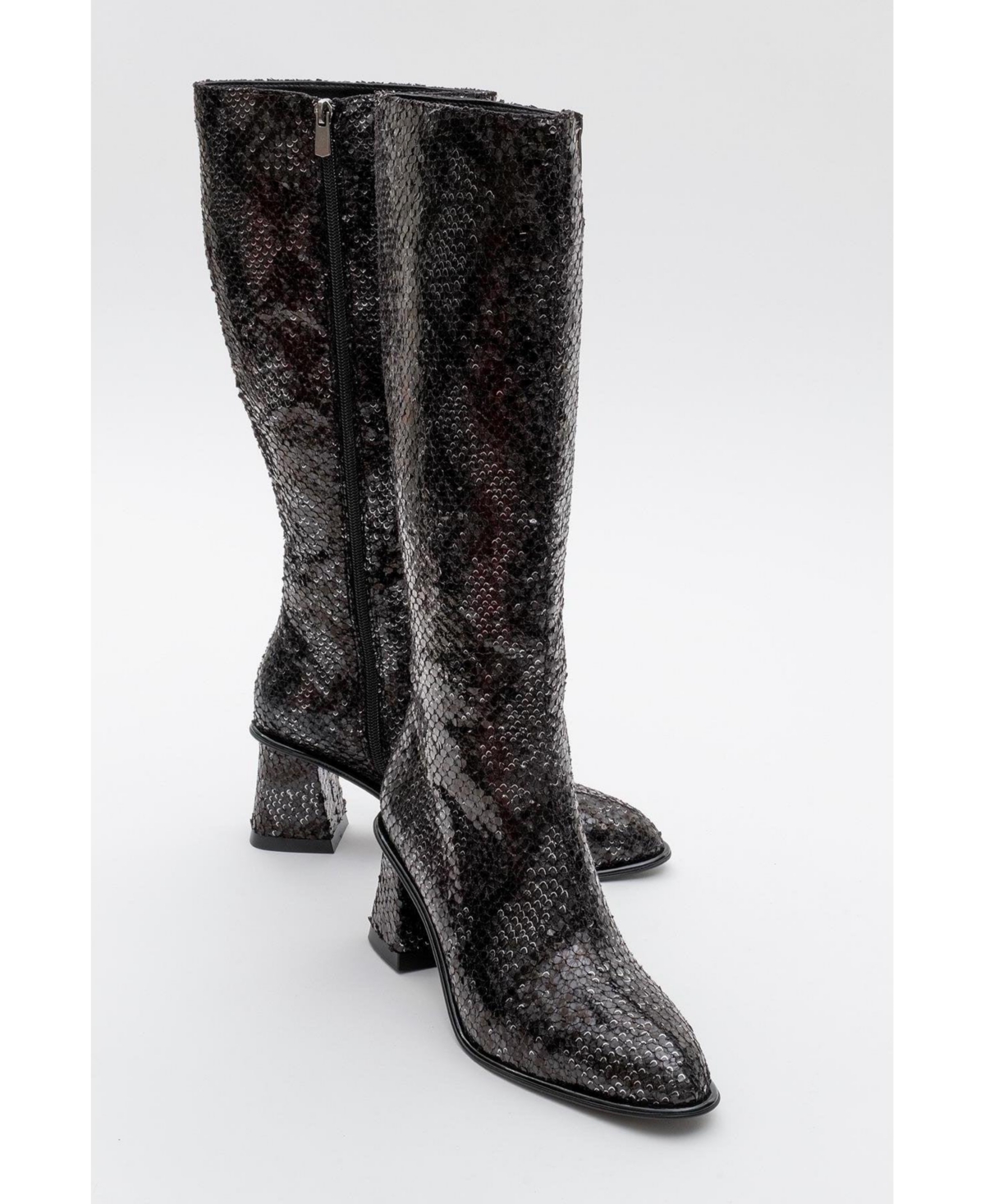 Prologue Shoes Elly Pattern Block Heel Boot (Women)