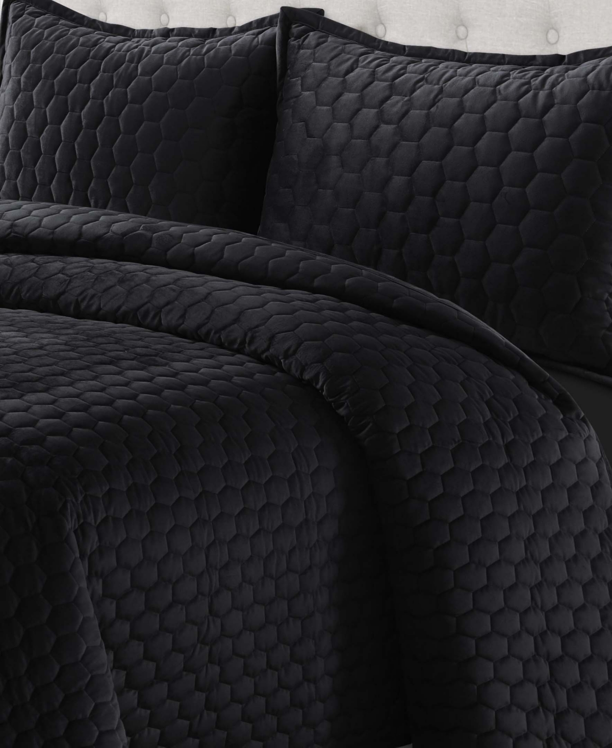 Tribeca Living Lugano Honeycomb Velvet Oversized Solid 2 Piece Quilt Set, Twin In Black