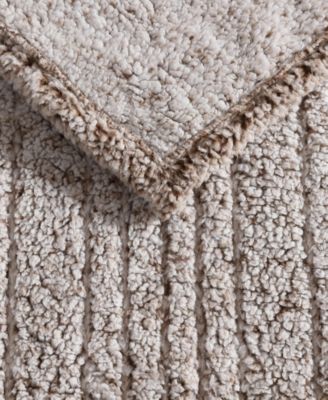 Lookout Mountain Heated Throw, 70" x 50"