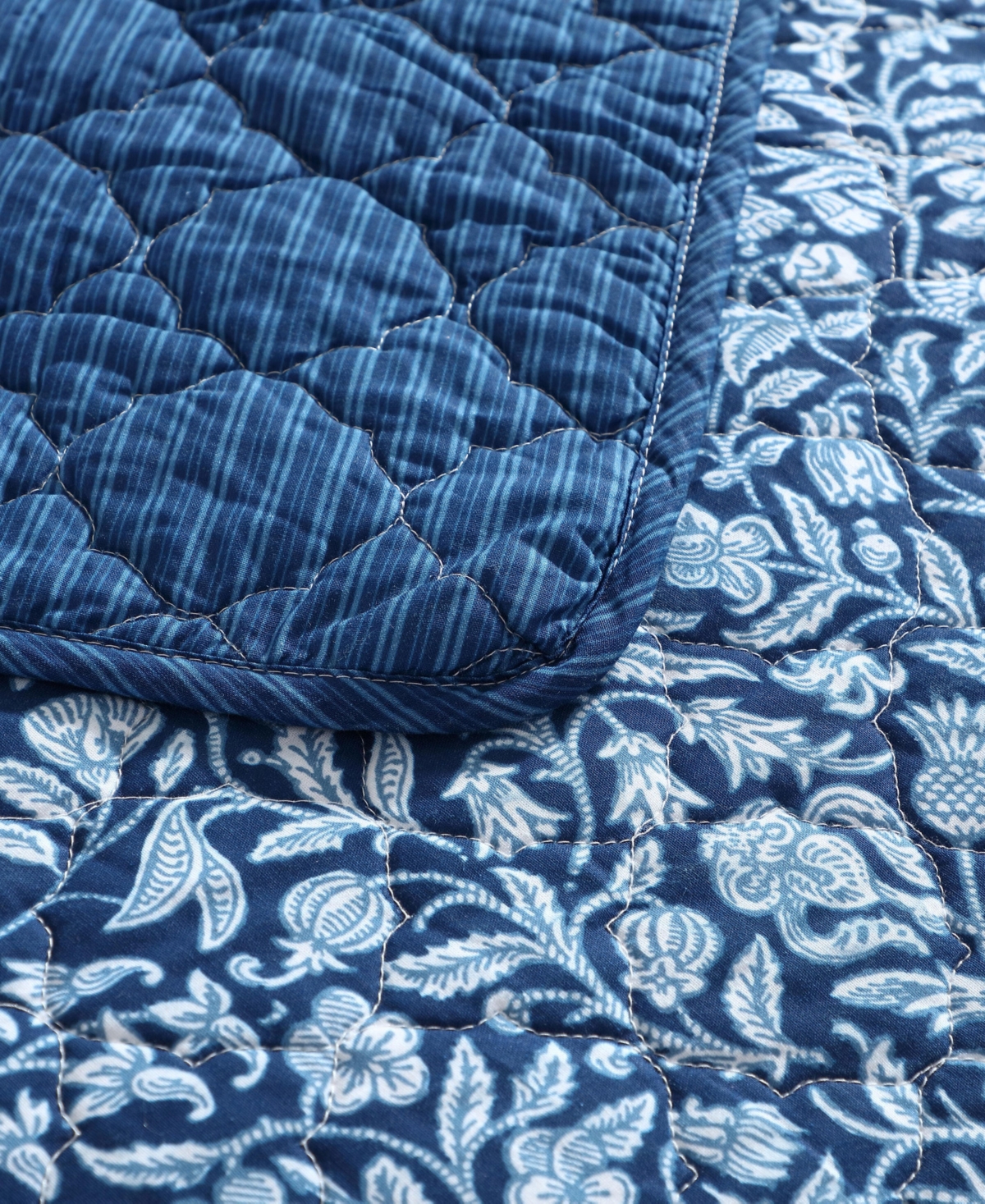 Laura Ashley Elaina Cotton 3-pc. Quilt Set, King In Blue