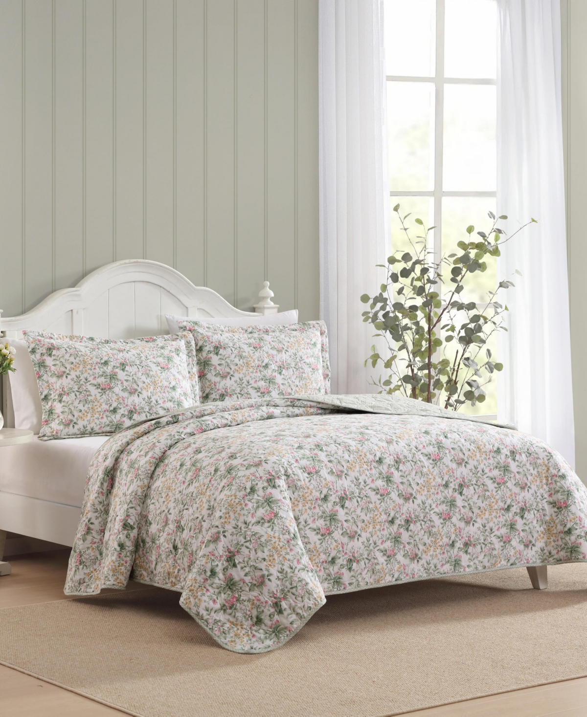 Laura Ashley Bramble Floral Cotton 2-pc. Quilt Set, Twin