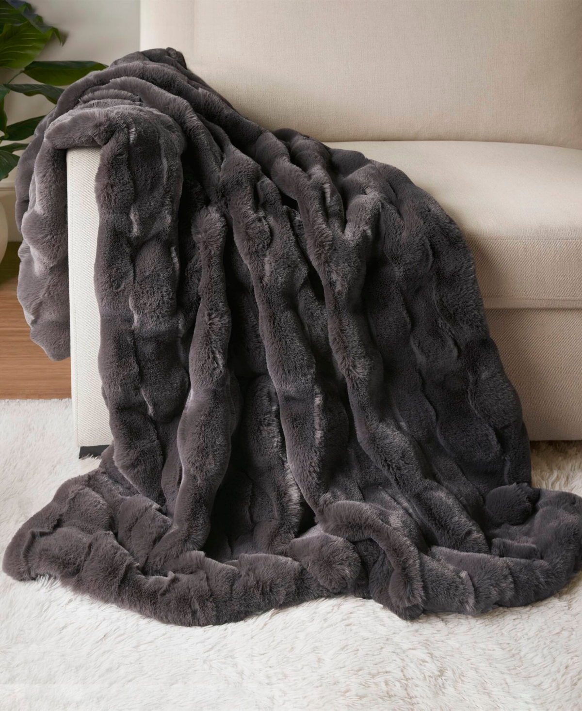 Madison Park Vivienne Faux Fur Throw, 50" x 60"