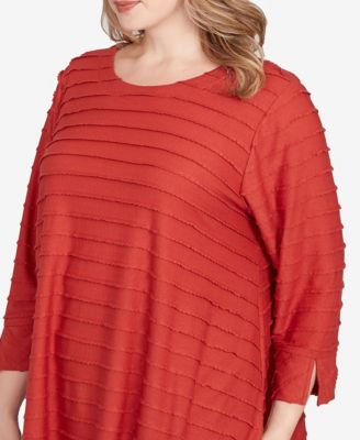 Plus Size Scalloped Jacquard Knit Top