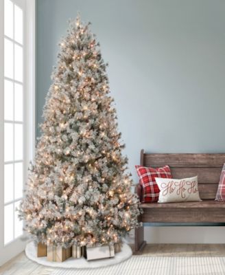 Puleo 7.5' Pre-Lit Flocked Idaho Spruce Artificial Christmas Tree